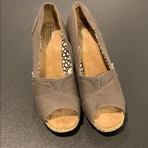 Gray Toms Wedges